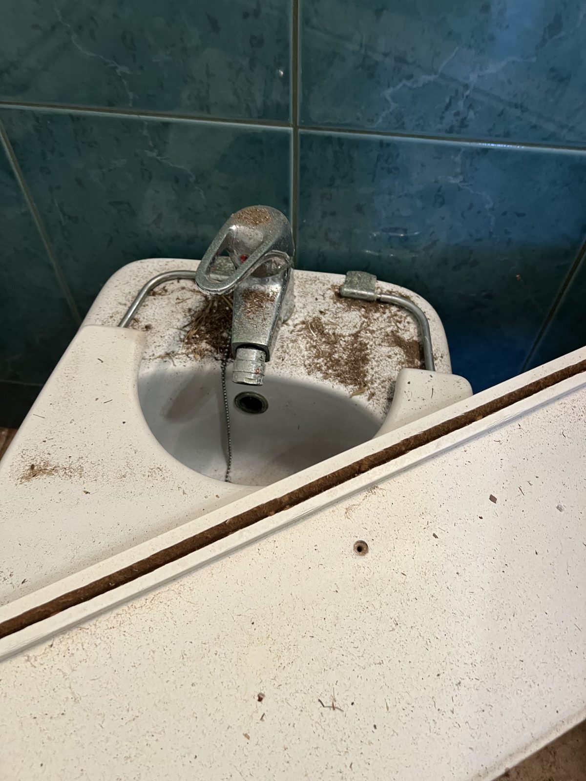 Manchas e degradação antes do trabalho